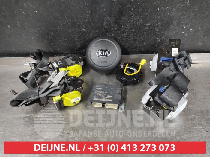 Kia Ceed Sportswagon Airbag set O648463