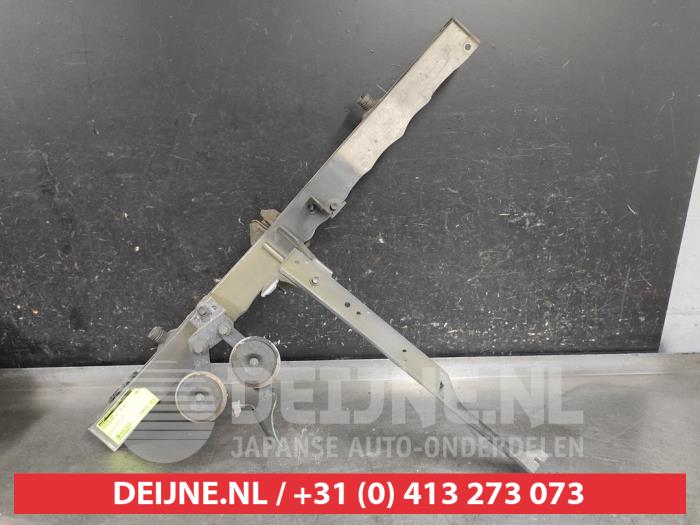 Toyota Avensis Slotplaat voor O648515