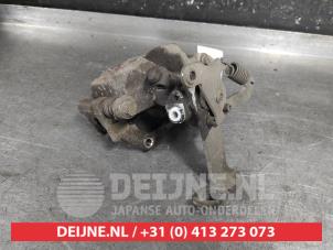 Toyota Avensis Rear brake calliper, right O648522 photo 3