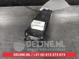 Toyota Corolla Multi-functional window switch O648548 photo 2