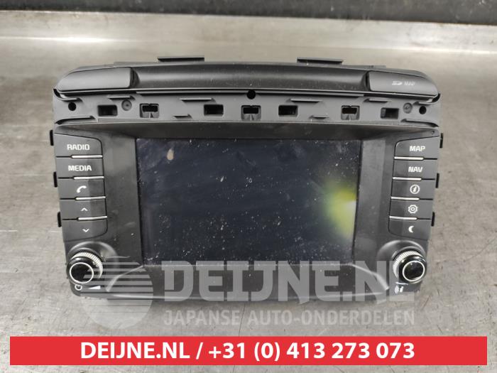 Kia Sorento Radio O648609