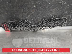 Toyota Yaris Grill O648642 foto 2
