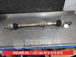 Gebruikte Steekas rechts-voor Hyundai Kona (OS) 1.0 T-GDI 12V Mild Hybrid 48V Prijs € 75,00 Margeregeling aangeboden door V.Deijne Jap.Auto-onderdelen BV