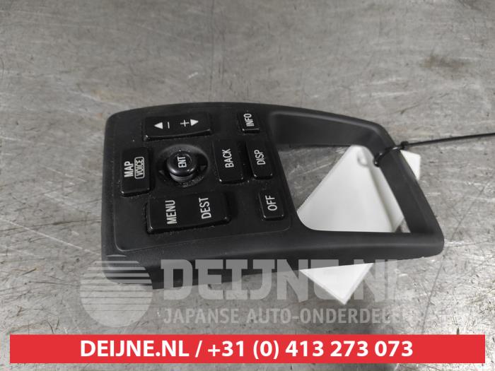 Lexus IS Navigation Bedienfeld O648820