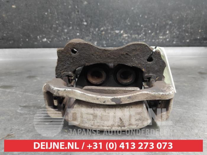 Lexus IS Bremszange links vorne O648836