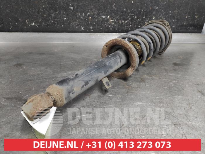 Lexus IS Schokdemperpoot rechts-voor O648839