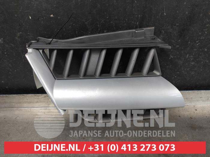 Mitsubishi Outlander Grille O648927