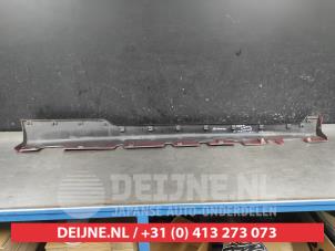 Kia Picanto Zijskirt links O648930 foto 2