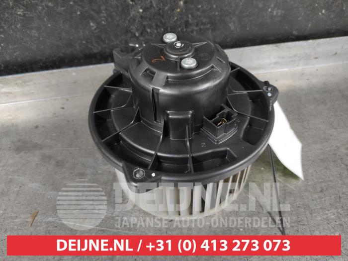 Toyota Corolla Kachel Ventilatiemotor O648989
