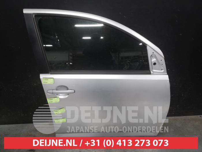 Daihatsu Sirion Portier 4Deurs rechts-voor O649086
