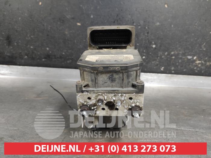 Gebruikte ABS Pomp Toyota Avensis Wagon (T25/B1E) 1.8 16V VVT-i Prijs € 50,00 Margeregeling aangeboden door V.Deijne Jap.Auto-onderdelen BV