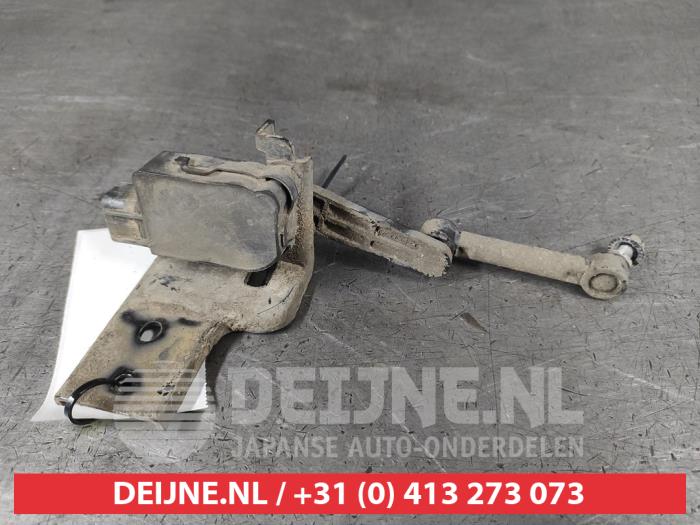 Kia Sorento Xenon height adjustment O649344