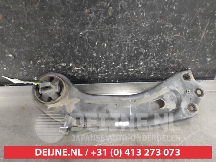 Kia Sorento Querlenker links hinten O649352
