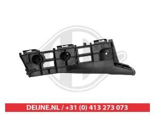 Nieuwe Bumpersteun links-voor Toyota Prius Prijs € 19,99 Inclusief btw aangeboden door V.Deijne Jap.Auto-onderdelen BV