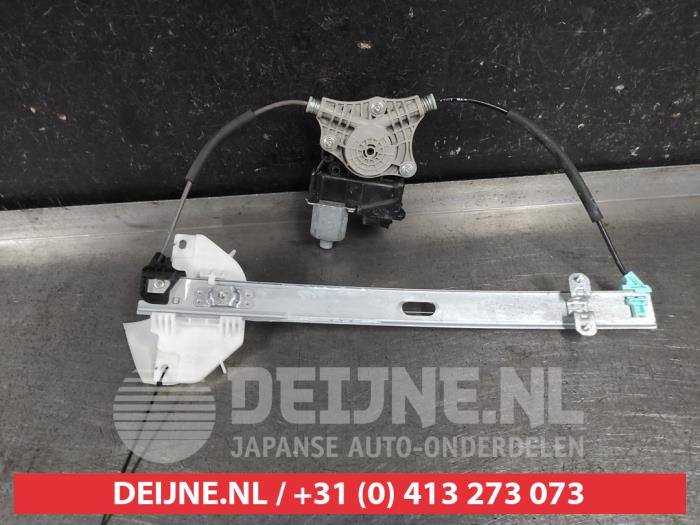 Kia Stonic Ruitmechaniek 4Deurs links-voor O649446