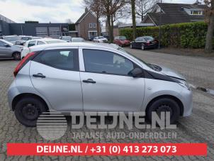 Toyota Aygo Türscheibe 4-türig rechts hinten O649463 foto 2
