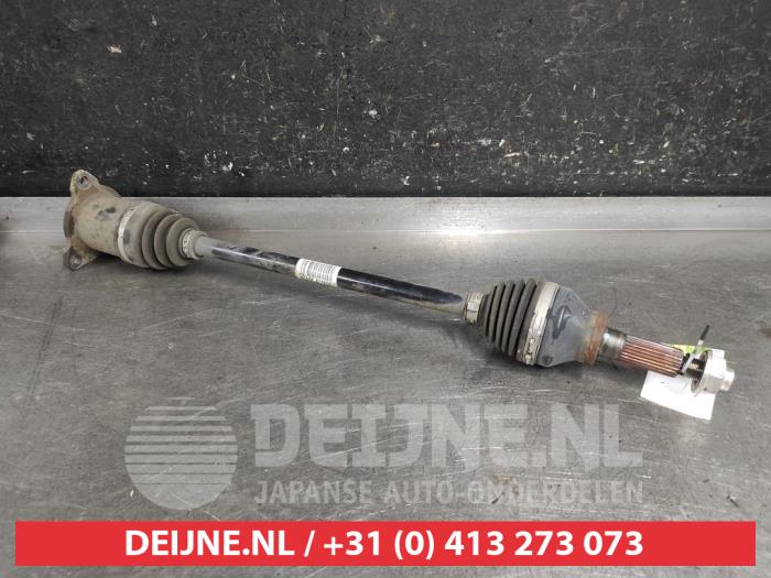 Gebruikte Steekas links-achter Suzuki Vitara (LY/MY) 1.4 S Turbo 16V AllGrip Prijs € 60,00 Margeregeling aangeboden door V.Deijne Jap.Auto-onderdelen BV
