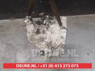 Gebruikte Versnellingsbak Hyundai i30 (PDEB5/PDEBB/PDEBD/PDEBE) 1.6 CRDi 16V Prijs € 650,00 Margeregeling aangeboden door V.Deijne Jap.Auto-onderdelen BV