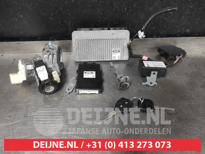 Toyota Yaris Computer Motormanagement O649875