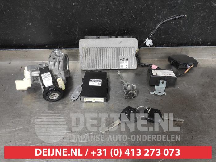 Toyota Yaris Schlossset Zylinder (komplett) O649877