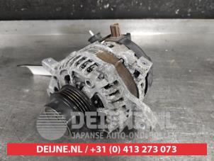 Gebruikte Alternator Toyota Yaris III (P13) 1.33 16V Dual VVT-I Prijs € 45,00 Margeregeling aangeboden door V.Deijne Jap.Auto-onderdelen BV