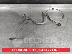 Gebruikte ABS Sensor Toyota RAV4 (A5) 2.5 Hybrid 16V Prijs € 25,00 Margeregeling aangeboden door V.Deijne Jap.Auto-onderdelen BV