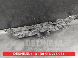 Gebruikte Grille Toyota RAV4 (A5) 2.5 Hybrid 16V Prijs op aanvraag aangeboden door V.Deijne Jap.Auto-onderdelen BV