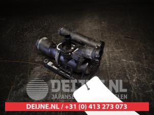 Nissan Qashqai Thermostatgehäuse O650129 foto 3