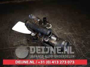 Nissan Qashqai Thermostatgehäuse O650129 foto 2