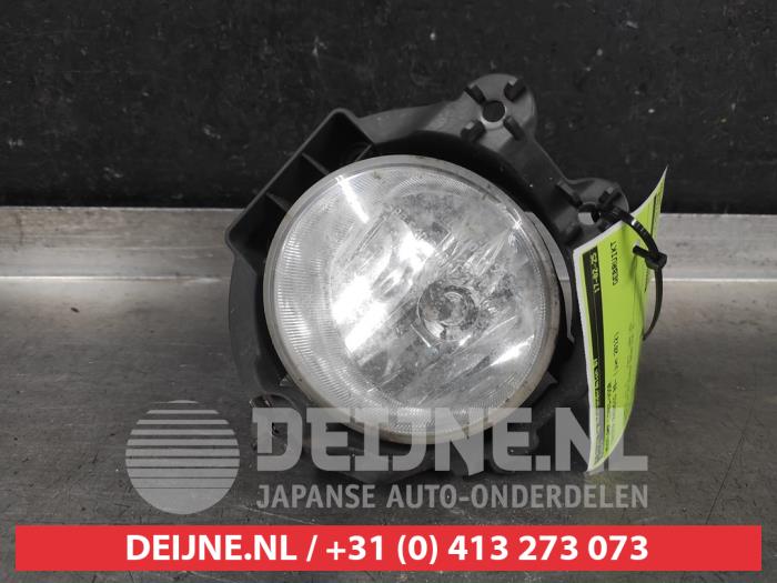 Toyota Avensis Nebelscheinwerfer links vorne O650268