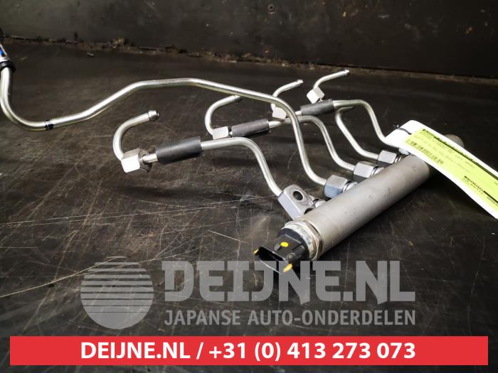 Nissan X-Trail Einspritzdüse (Einspritzer) O650318