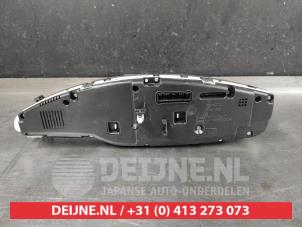 Toyota Verso Odometer KM O650447 photo 2