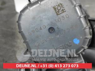 Lexus IS Additional water pump O650534 photo 3