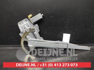 Toyota Yaris Window mechanism 4-door, front left O650685 photo 2