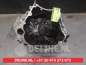 Gebruikte Versnellingsbak Mazda CX-3 (DJ/DK) 2.0 SkyActiv-G 120 Prijs € 350,00 Margeregeling aangeboden door V.Deijne Jap.Auto-onderdelen BV