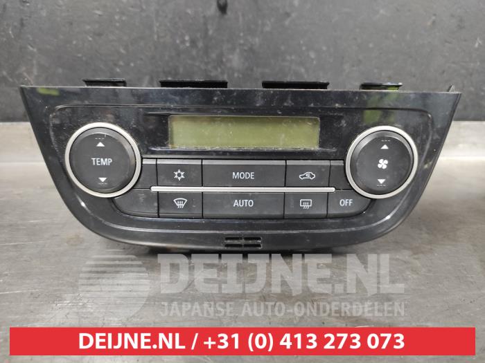 Mitsubishi Space Star Heater control panel O651100