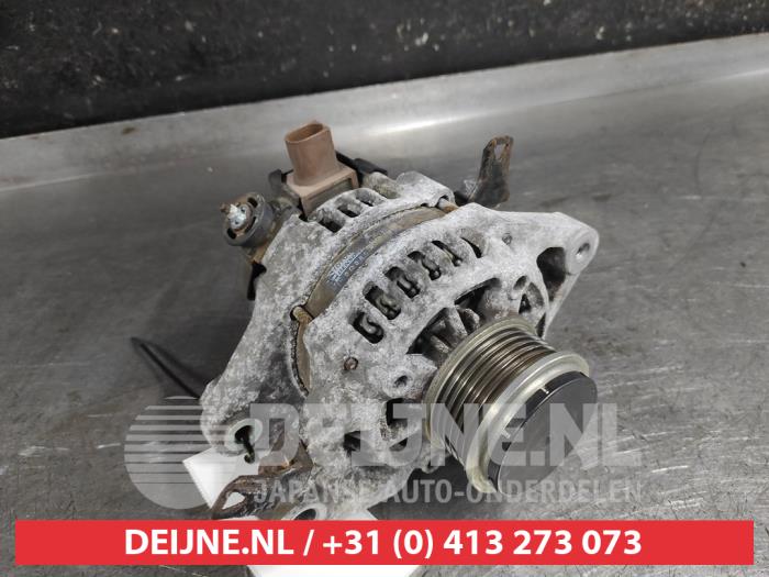 Gebruikte Dynamo Toyota Aygo (B40) 1.0 12V VVT-i Prijs € 30,00 Margeregeling aangeboden door V.Deijne Jap.Auto-onderdelen BV