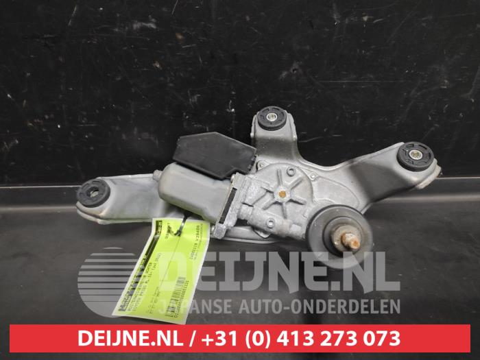 Toyota Prius Plus Rear wiper motor O651131