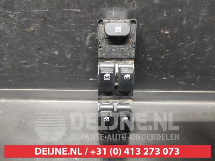 Hyundai I10 Combischakelaar ramen O651380