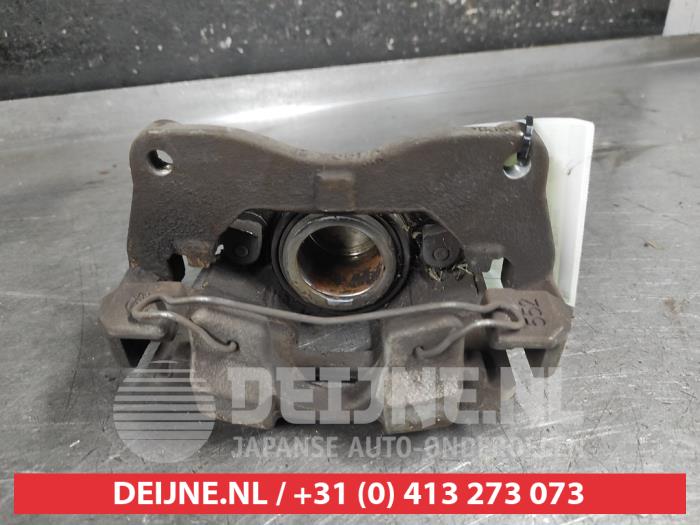 Toyota Yaris Remklauw (Tang) rechts-voor O651451