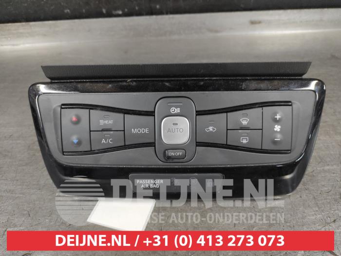 Nissan Leaf Heizung Bedienpaneel O651670
