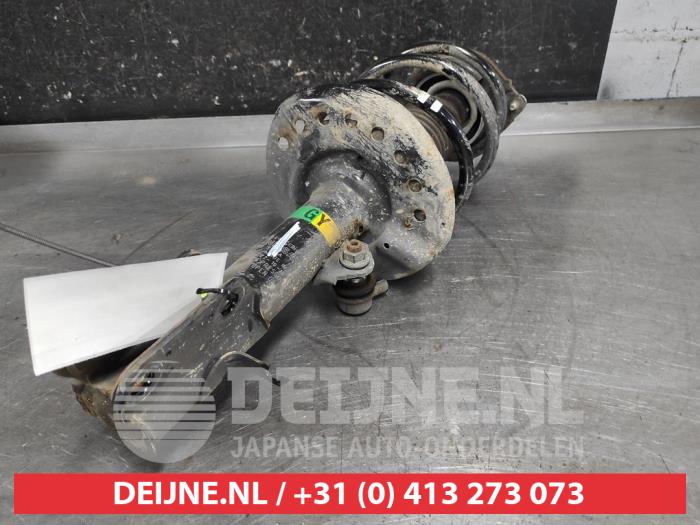 Nissan Leaf Stoßdämpferstrebe links vorne O651674