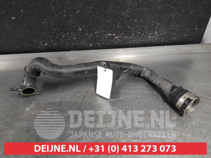 Gebruikte Intercooler Buis Nissan Qashqai (J11) 1.3 DIG-T 140 16V Prijs € 45,00 Margeregeling aangeboden door V.Deijne Jap.Auto-onderdelen BV