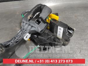 Hyundai I30 Deurslot Mechaniek 4Deurs links-voor O651791 foto 2