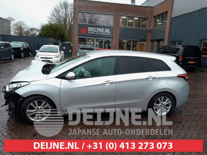 Hyundai I30 Zusätzliches Fenster 4-türig links hinten O651797