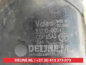 Toyota Auris Nebelscheinwerfer rechts vorne O651850 foto 2