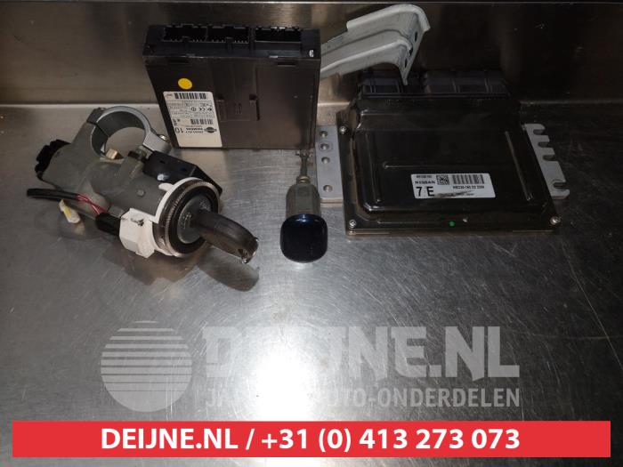 Nissan Primera Schlossset Zylinder (komplett) O278073