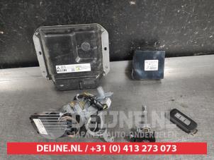 Gebruikte Computer Motormanagement Mitsubishi Outlander (CW) 2.2 DI-D 16V Clear Tec 4x4 Prijs € 125,00 Margeregeling aangeboden door V.Deijne Jap.Auto-onderdelen BV