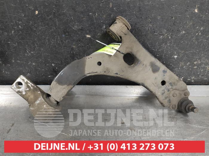 Mazda 2 Querlenker unten rechts vorne O652174