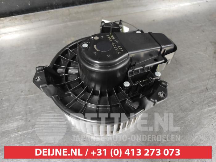 Toyota Prius Kachel Ventilatiemotor O652293